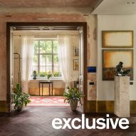 Replus Bureau avoids "nostalgic reconstruction" in Ukrainian villa renovation